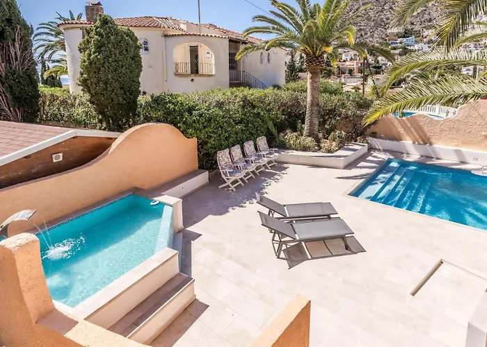 Casa Veintiuno En Mealindy カルプ